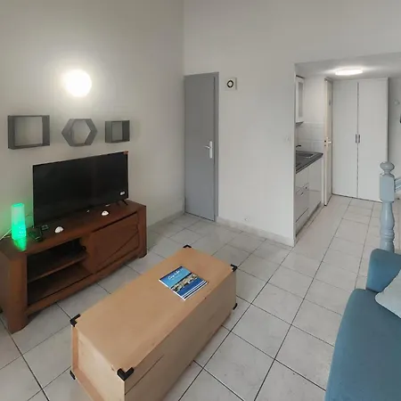 2 Bedroom Stunning In Agde
